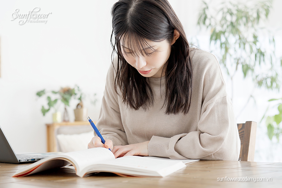 Trình độ là gì? Khái niệm, vai trò và cách rèn luyện để nâng cao trình độ.
